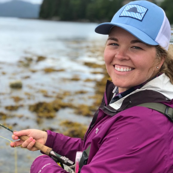 Meet your Posher, Hailey - Picture 2 of 5